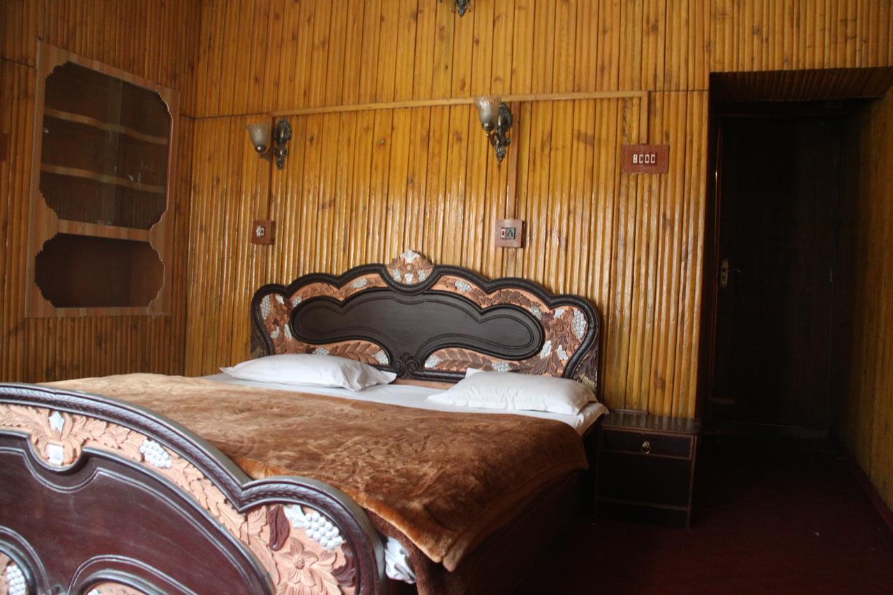 Butterfly Hotel Srinagar  Luaran gambar